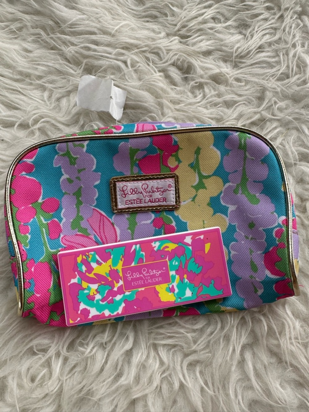 Lilly Pulitzer for Estée Lauder Floral Makeup Bag with Eyeshadow Palette - Picture 2 of 7